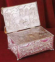 Частица мощей святой Феклы. Милан, Италия. Частица мощей святой Феклы. Милан, Италия.